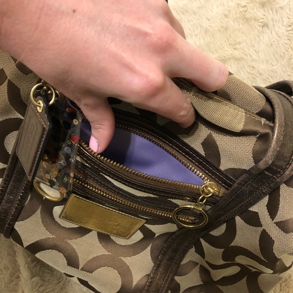 Coach Poppy Tote - Picture 8 of 8